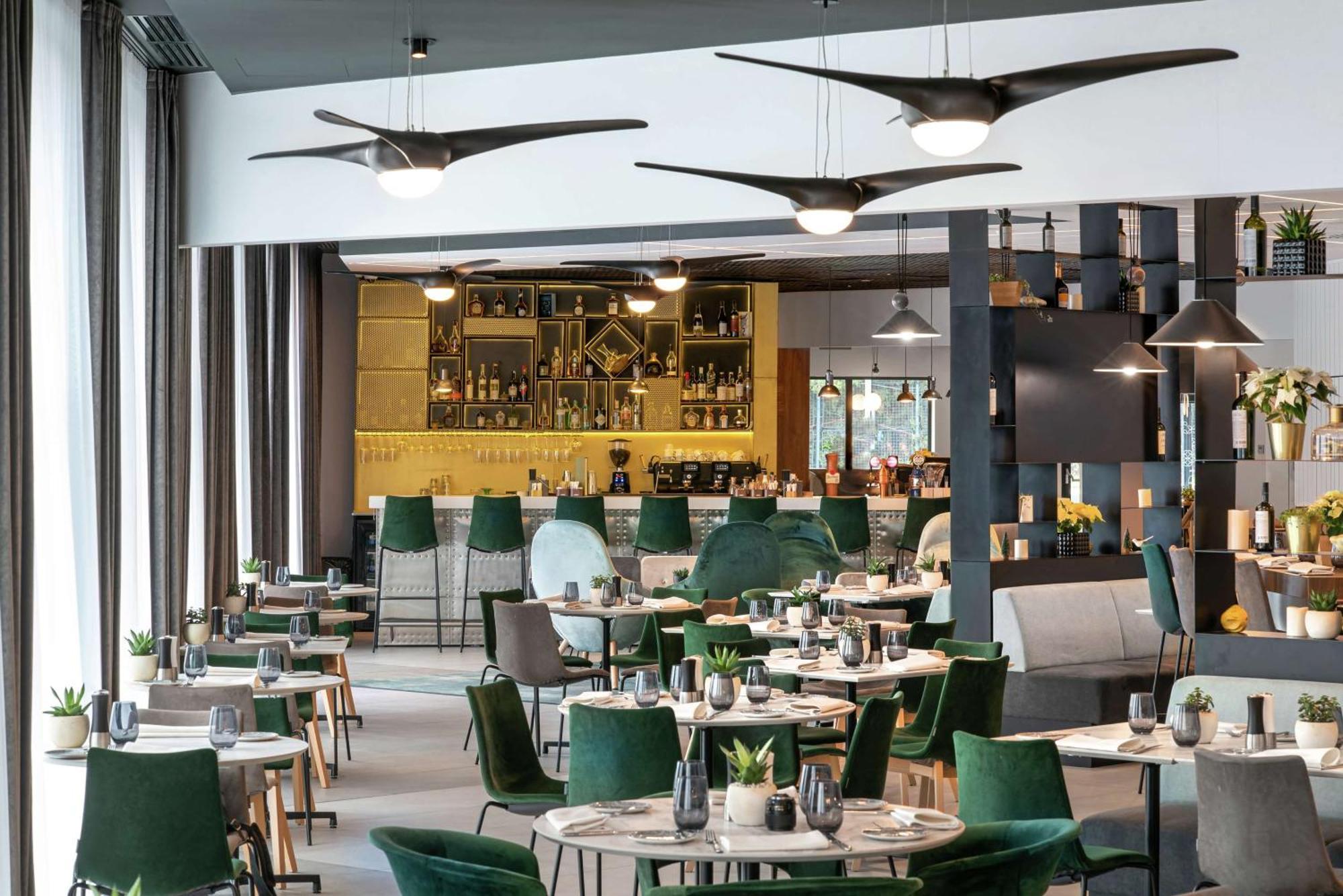Hilton Garden Bucharest Airport 4* Otopeni
